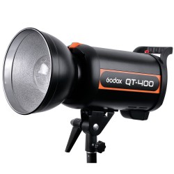 Студийная вспышка Godox QT-400
